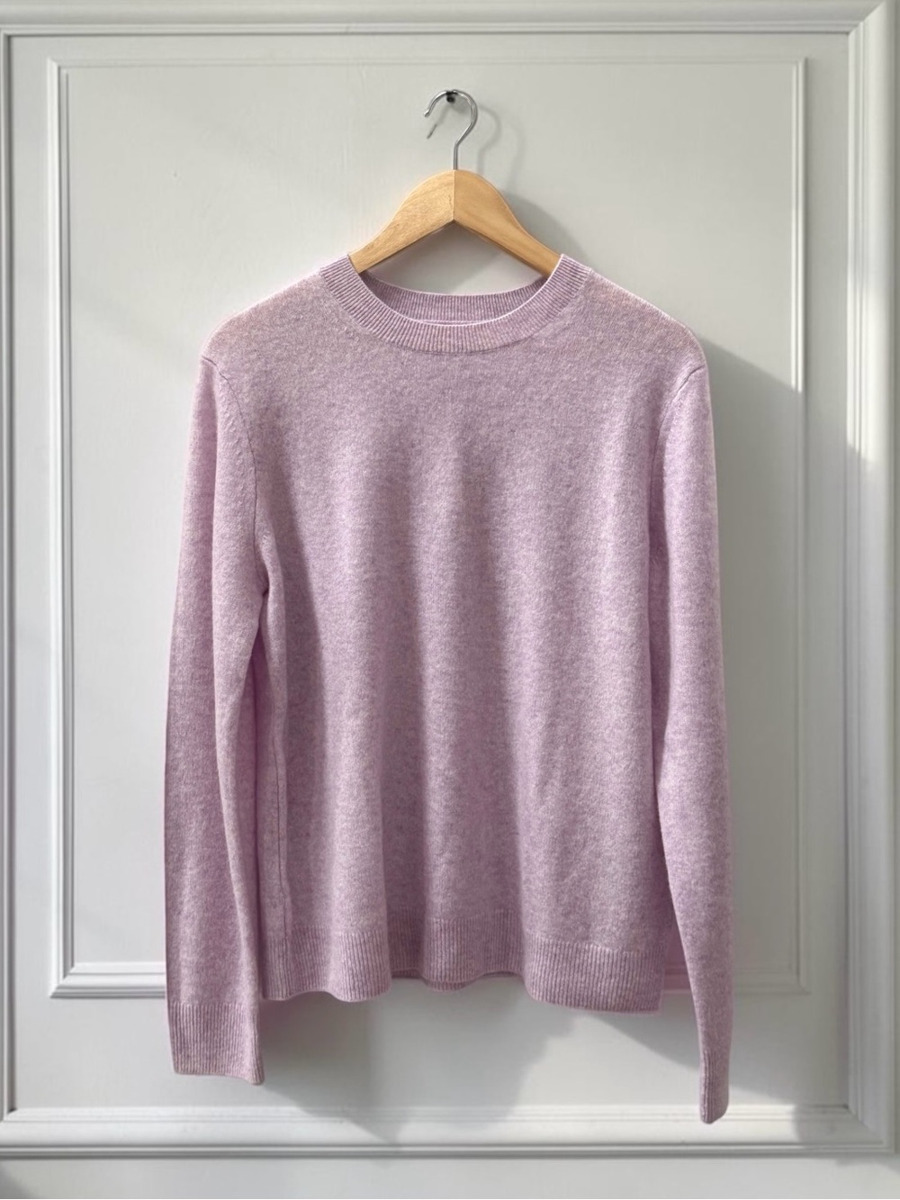 NWT Banana Republic Women’s Light Pink 100% Cashmere Crewneck Sweater Large NEW